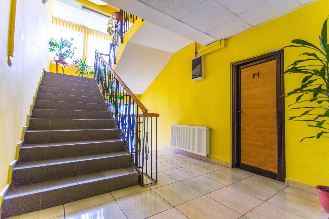 Hostel Horia Plopeni المظهر الخارجي الصورة