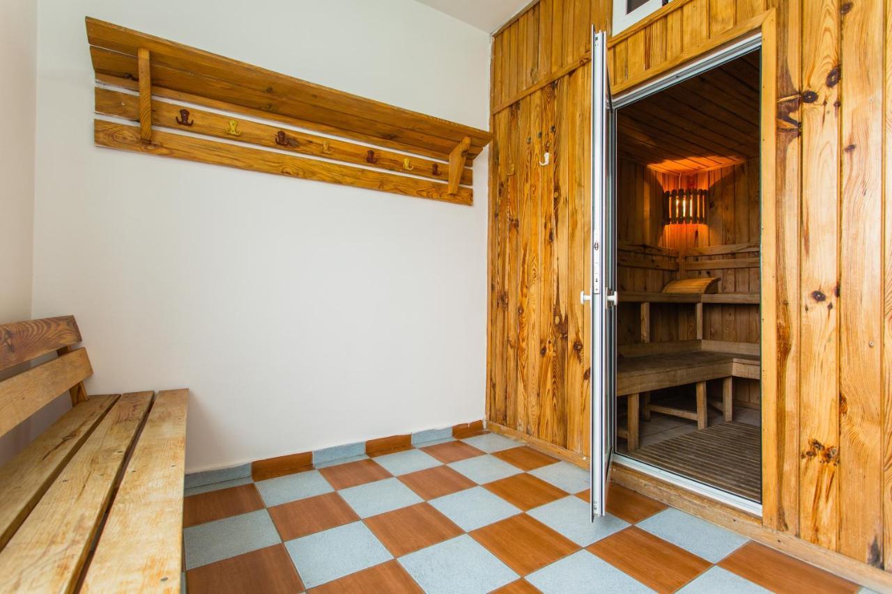 Hostel Horia Plopeni المظهر الخارجي الصورة